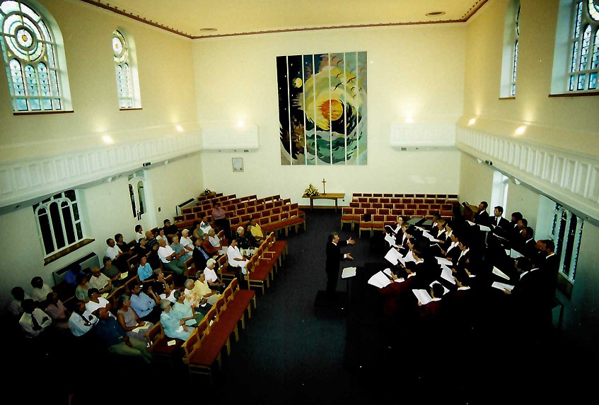 Bovenaanzicht koor in St Peters Church